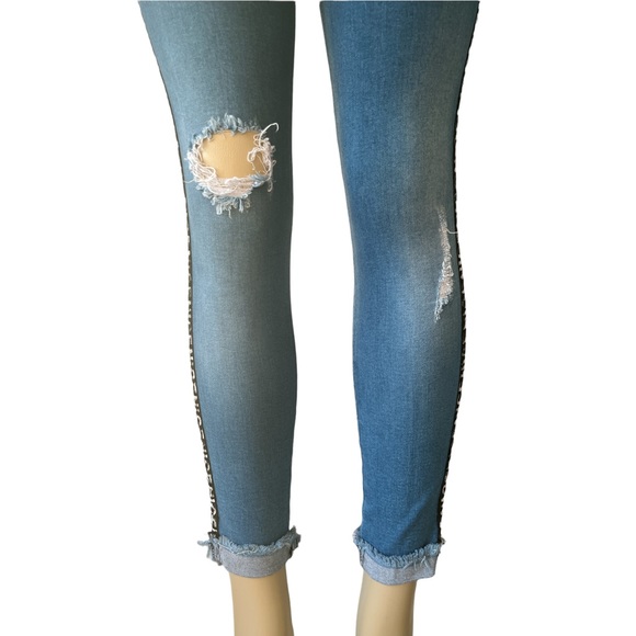 Zero Denim Ripped Jean Size 4 - Picture 3 of 13